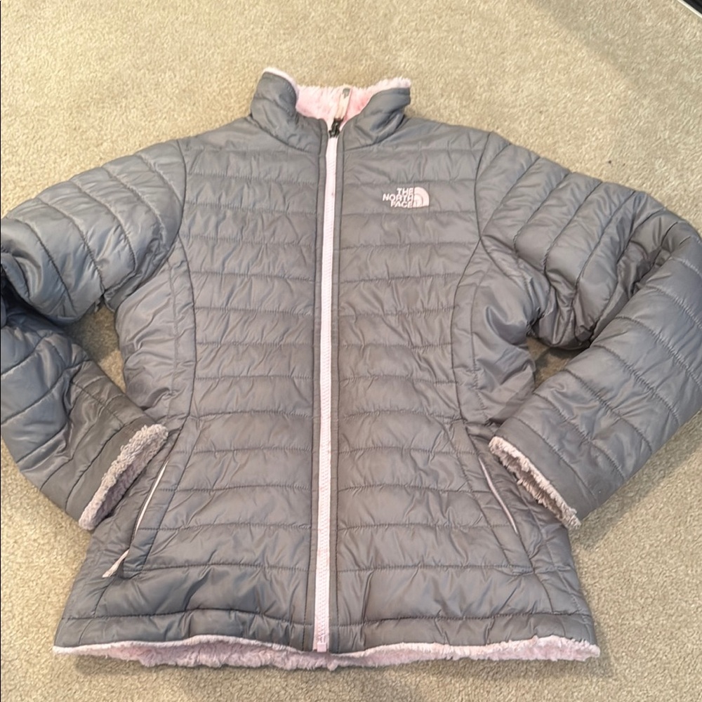 The North Face reversible mossbud swirl Quilted Gray Jacket